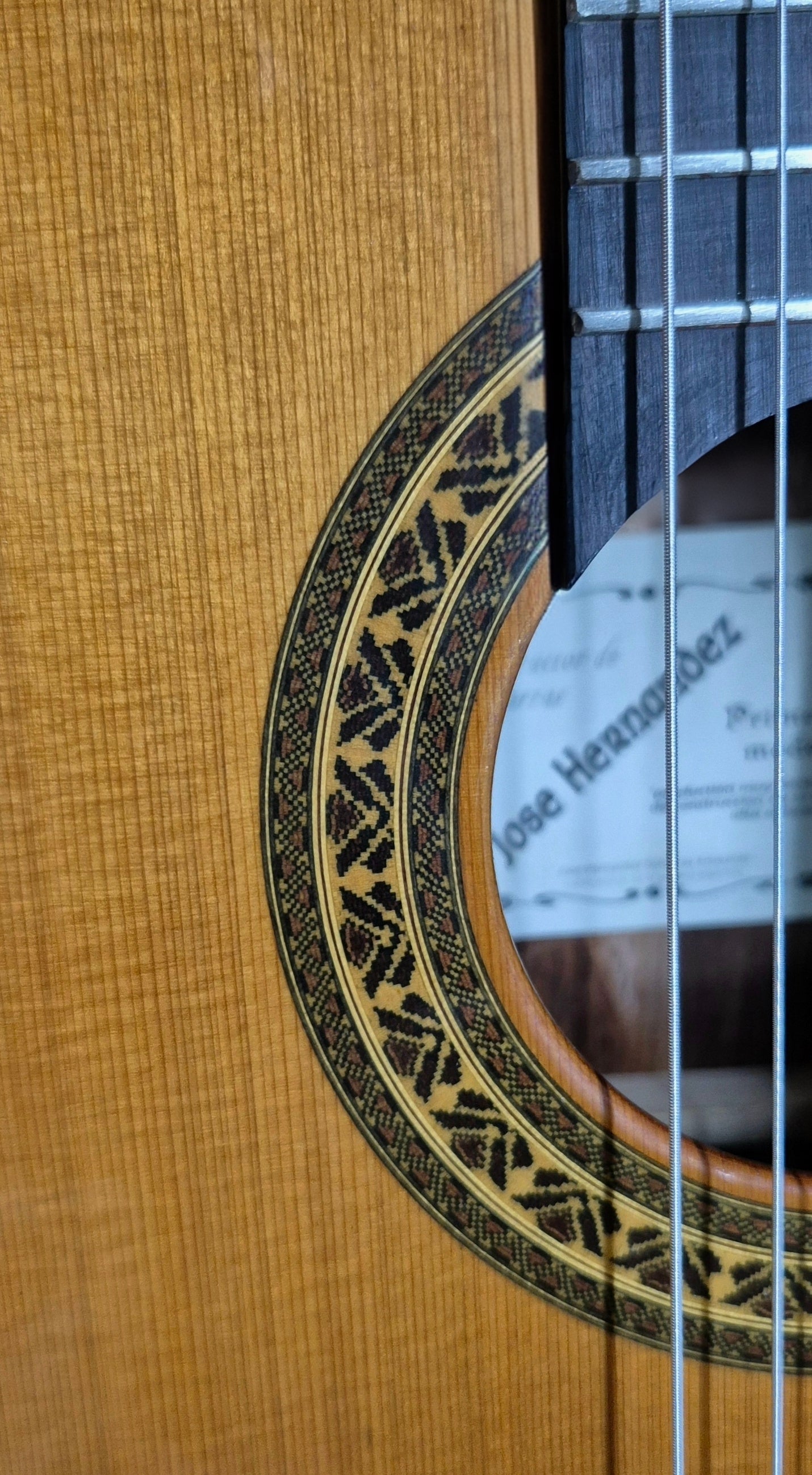 Handmade classic guitar with 2nd Rosette design, AAA grade Cedar Top