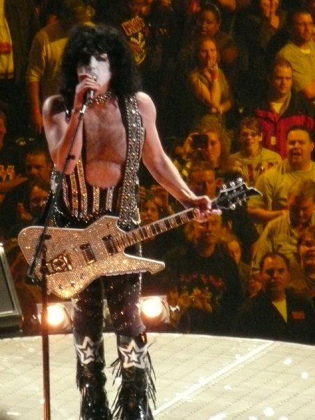 PS1600 Kiss Signature Guitar