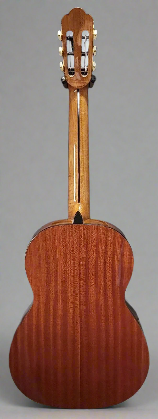Luthier model Granada with Mahogany body