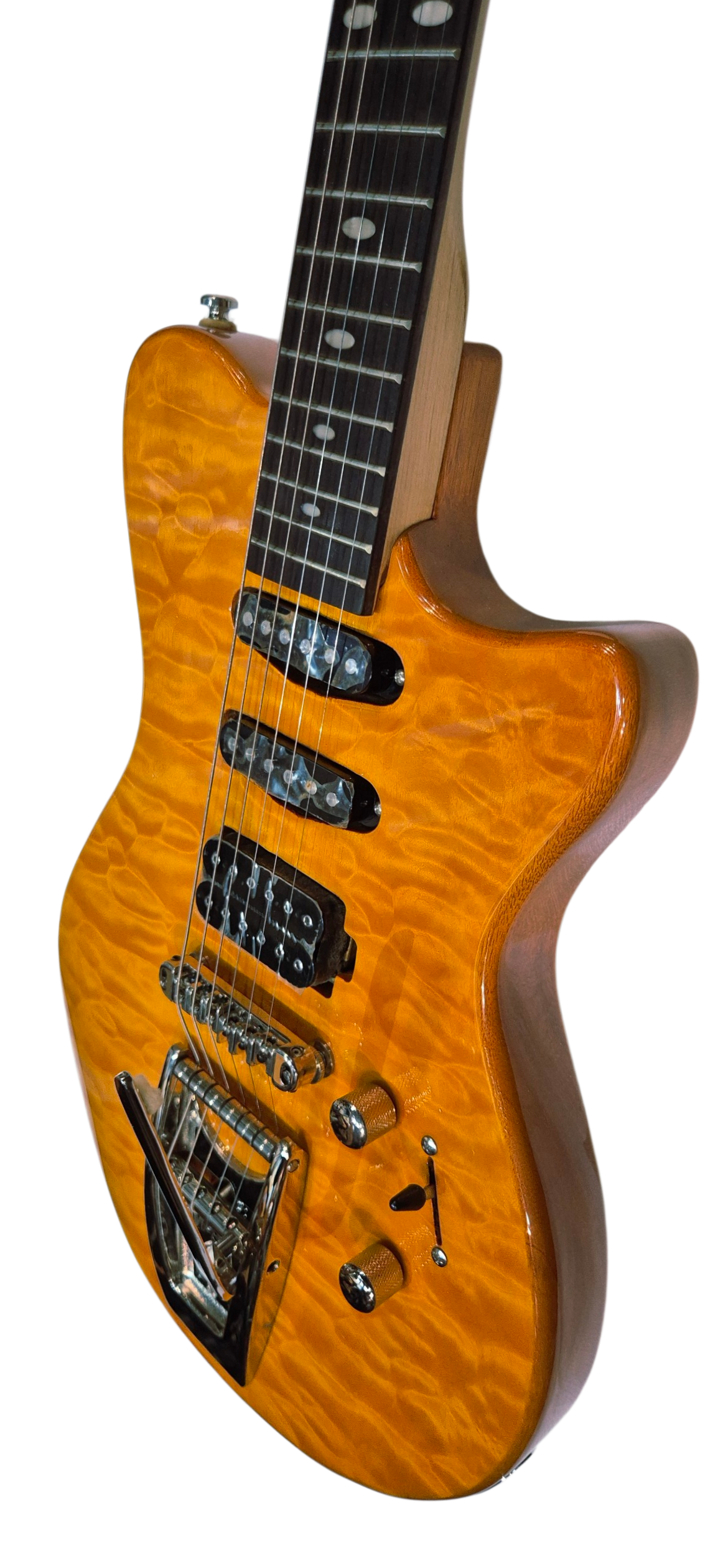 Offset-SS603 QGC Offset Fat Strats in Quilt Gold Coral H S S pick-ups Chrome Bigsby
